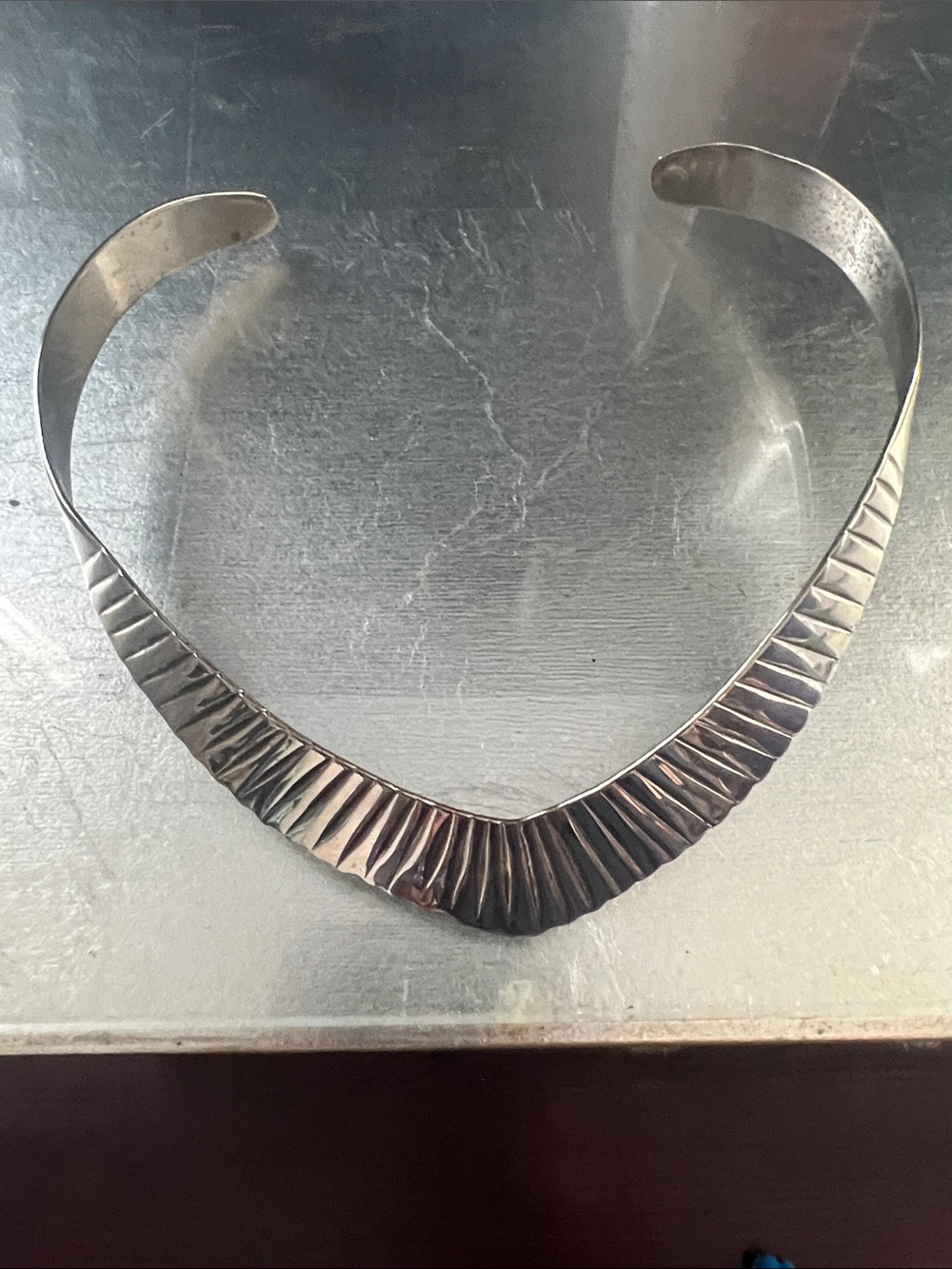 Vintage Silver Textured V-Collar Necklace